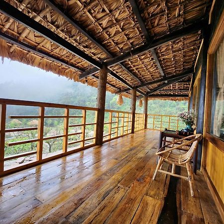 Ngu Chi Son Trekking Sapa Hotel Exterior photo